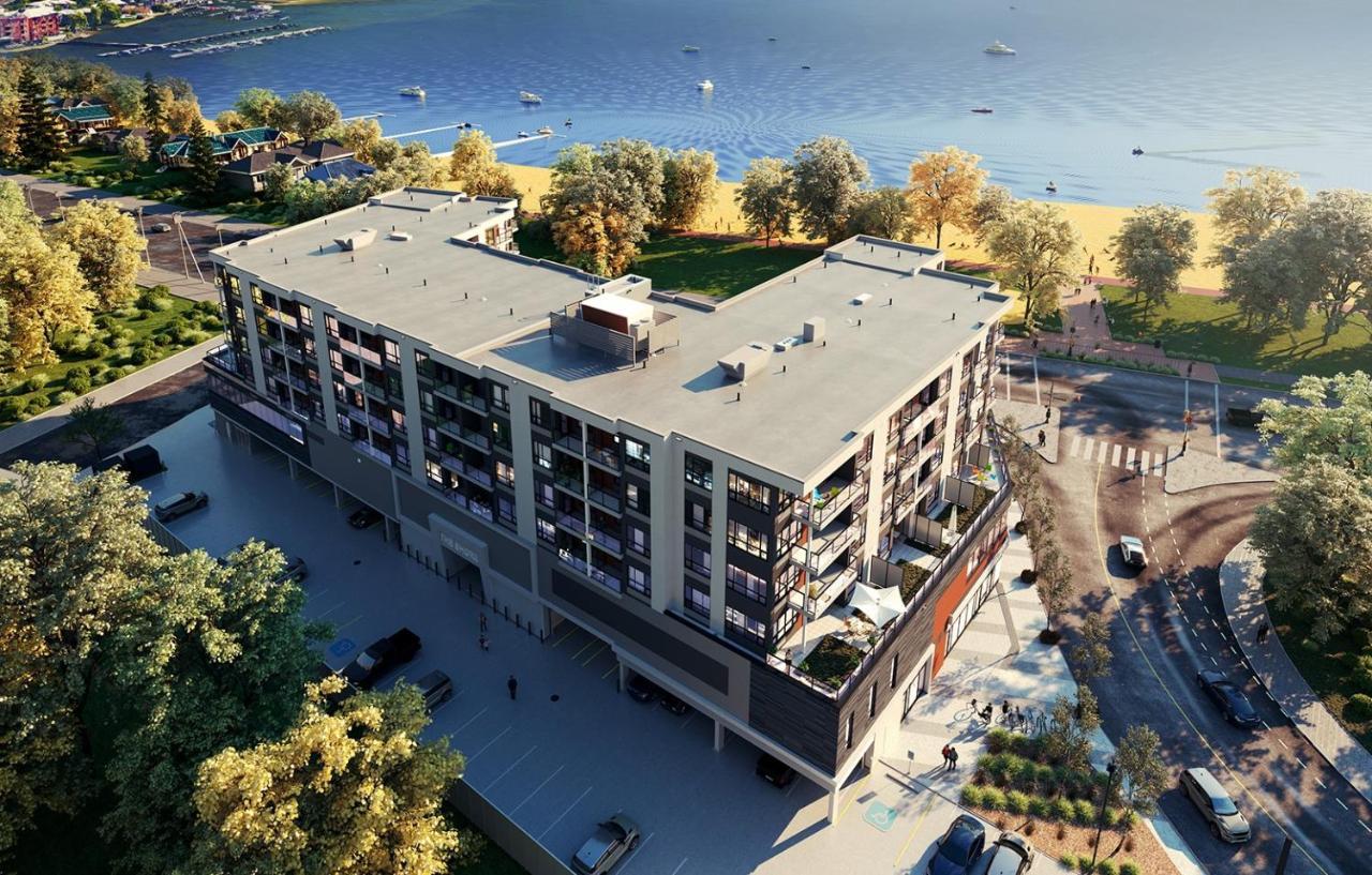 The Shore Kelowna Exterior photo