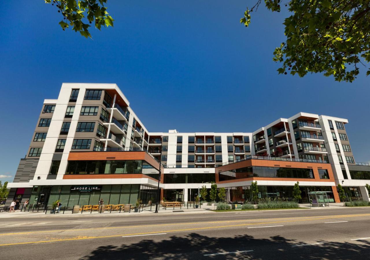 The Shore Kelowna Exterior photo